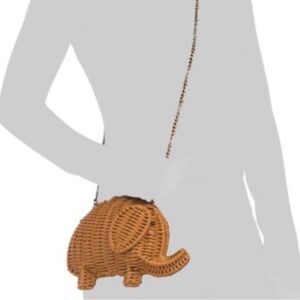 Tommy Bahama Wicker Elephant Crossbody Bag Gold Chain